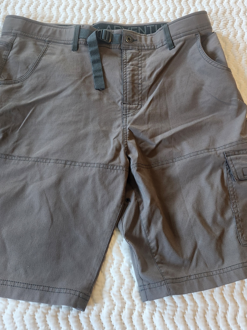 Gerry Gray Cargo Shorts with Belt Size 36